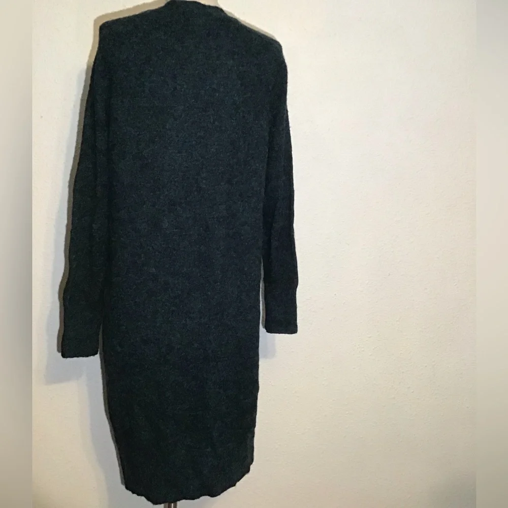 Ann Taylor green/black long sweater cardigan size medium - Picture 2 of 12